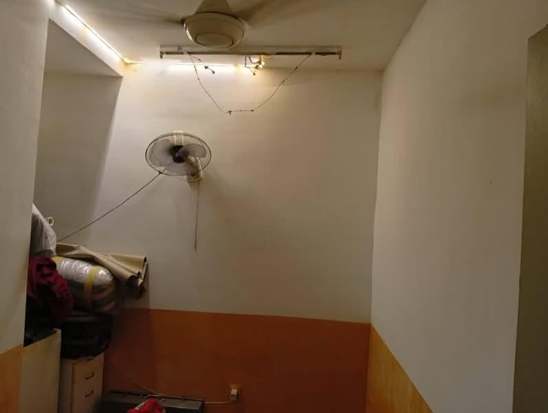 Enggang Apartment - 2