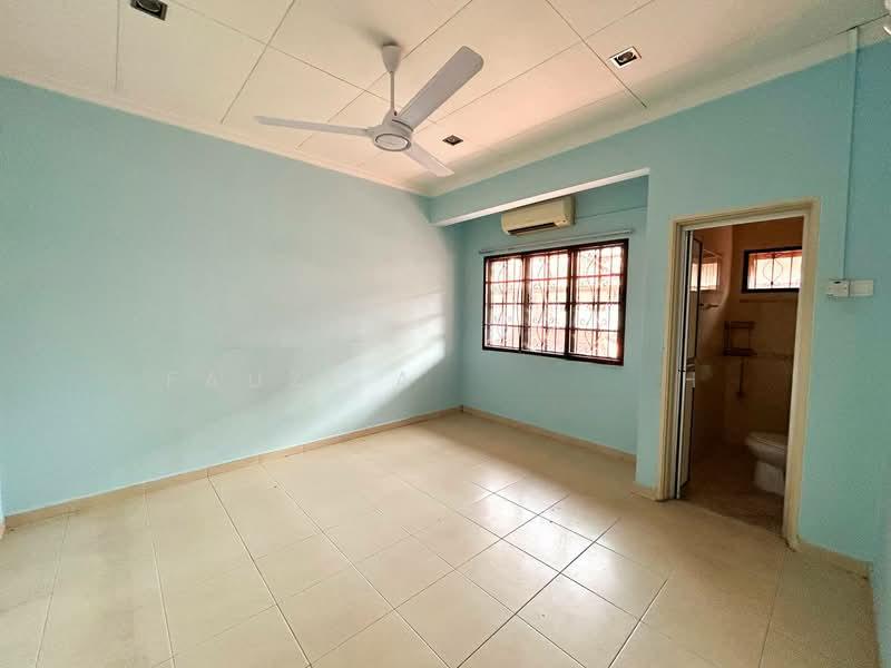 Primaya, Bandar Tun Hussein Onn - 5