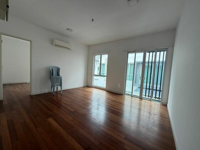 D'Laman Greenville - 3