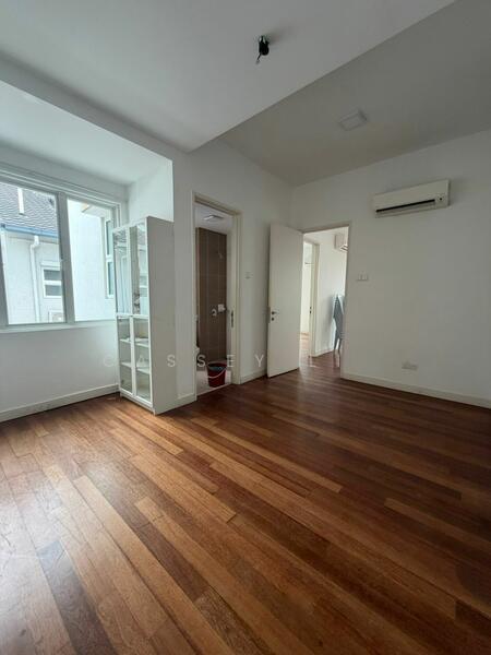 D'Laman Greenville - 5