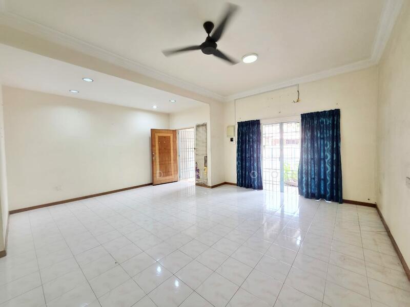 Taman Saujana Permai - 1