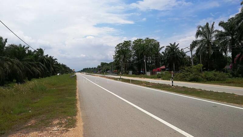 10Acres Main Road Zoned Residential Raja Musa Batang Berjuntai Ijok - 1