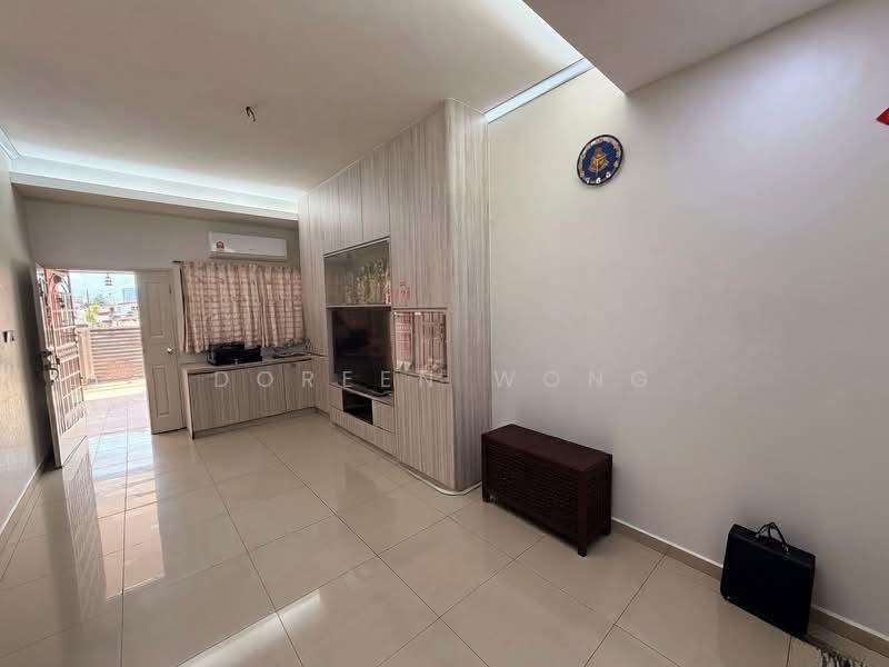 Taman daya Single Storey house for Sales - 3