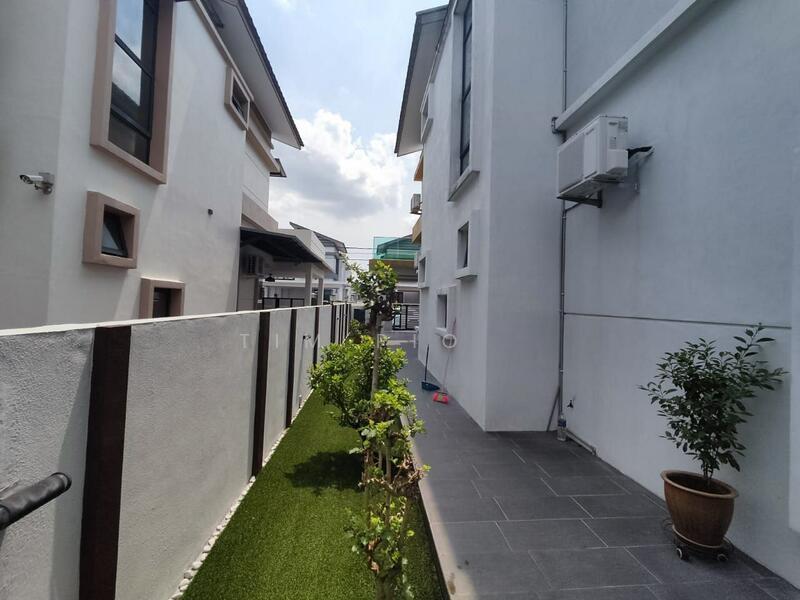 Taman Satu Krubong - 2