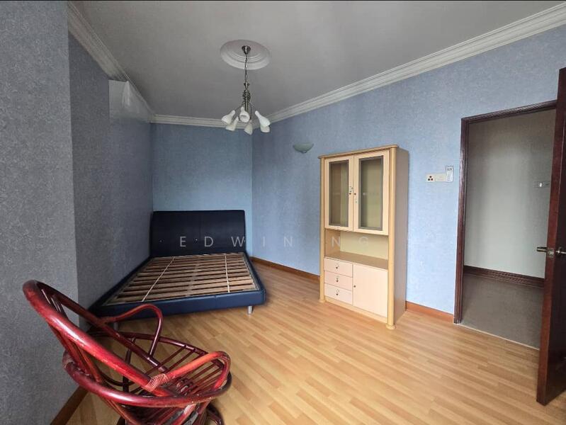 Silverton Condominium - 5