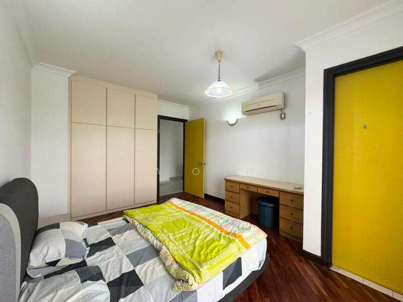 The Straits View Condominium - 2