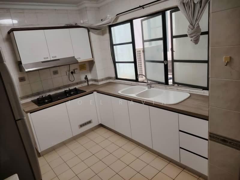 Corinthian Condominium - 4