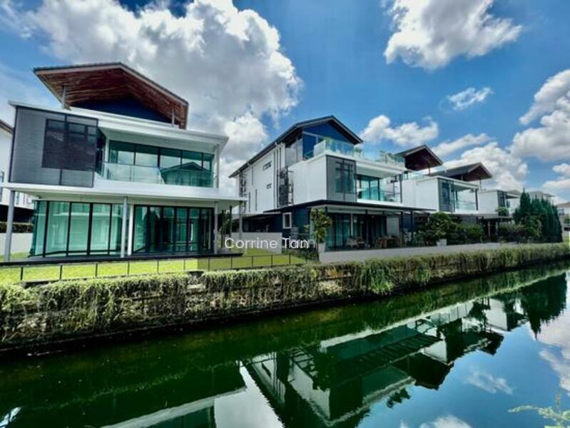 Terrace House @ Senibong Cove - 1