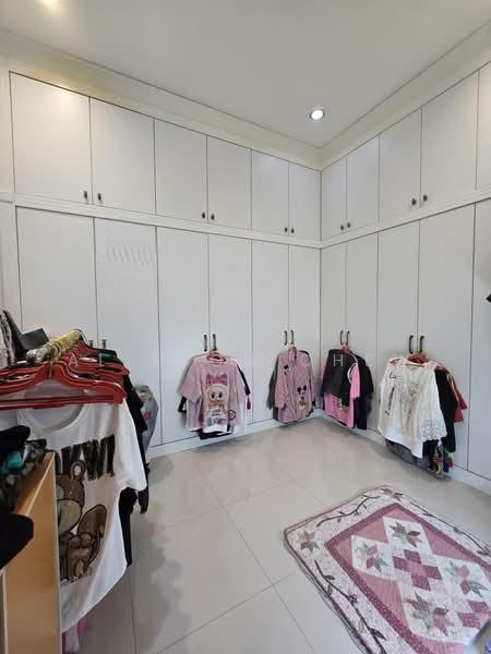 Taman Green Lane - 5
