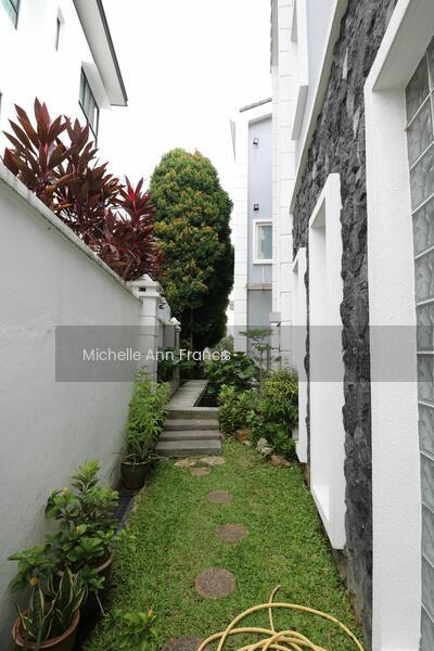 Bungalow at Bukit Damansara - 4