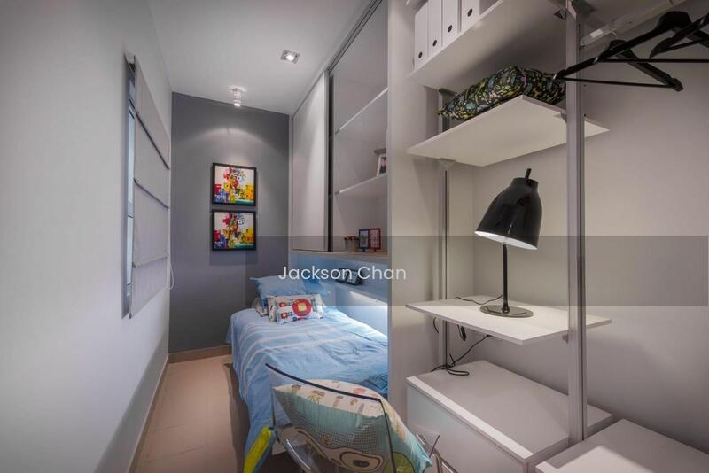 Kingfisher @ Inanam - 4