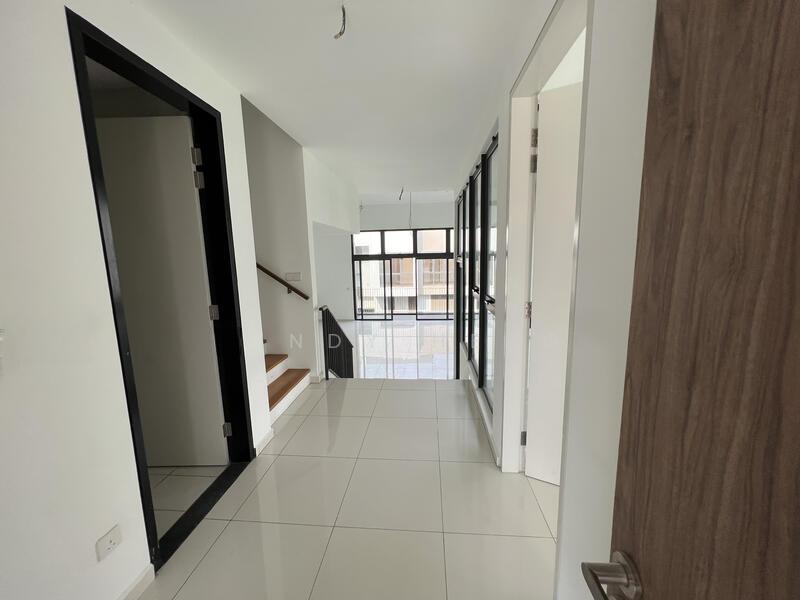 Emerald Residence Semi-D Type D - 4