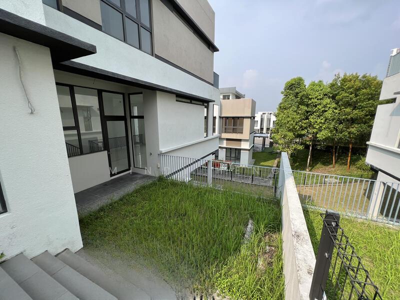 Emerald Residence Semi-D Type D - 3