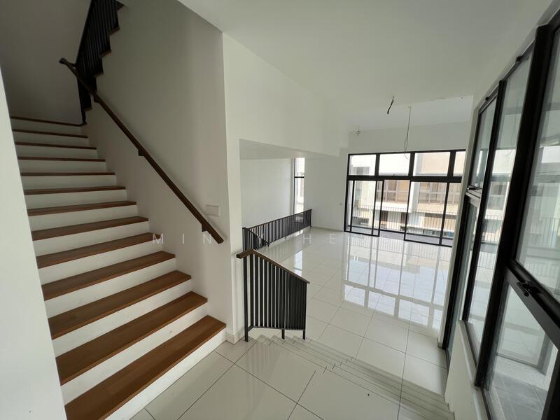 Emerald Residence Semi-D Type D - 1