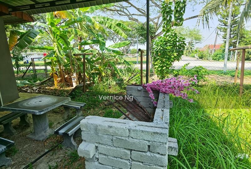 Pantai Sepang Putra - 5