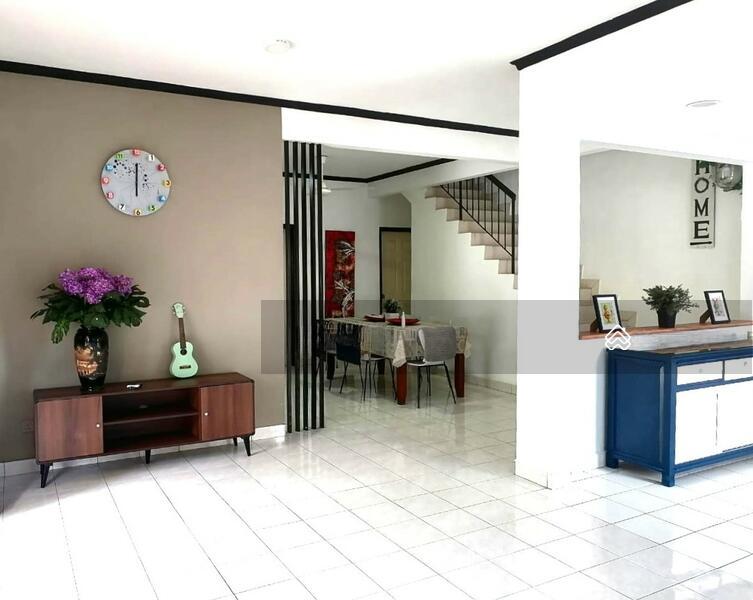 Ascott Hill - 2
