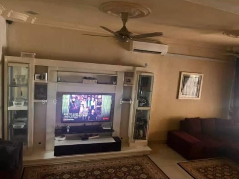 Taman Tropika Kajang 2 Storey Terrace House - 4