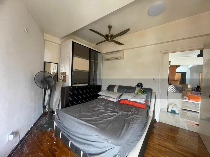Rivercity Condominium - 4