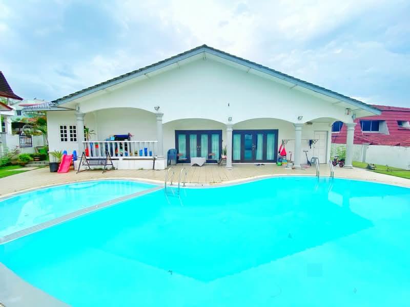 Bungalow Seksyen 3 Shah Alam - 1