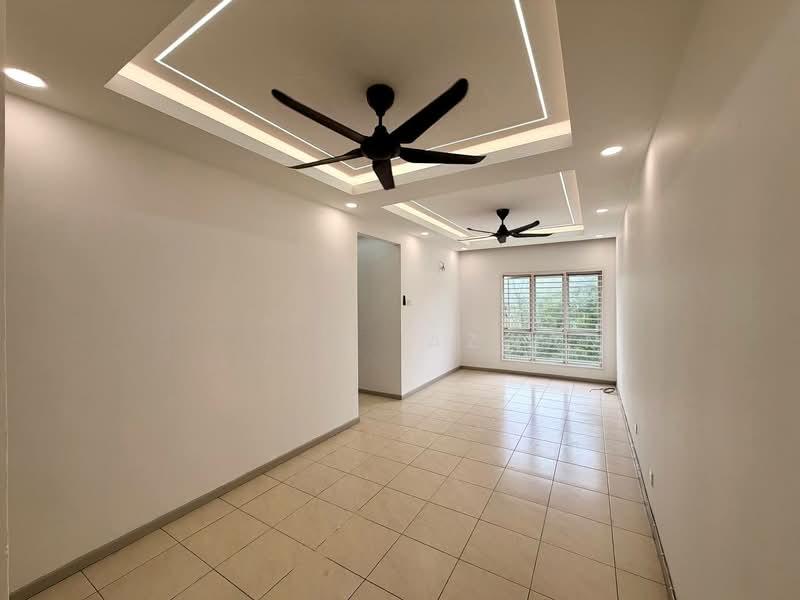 Baiduri Court Apartment - 3