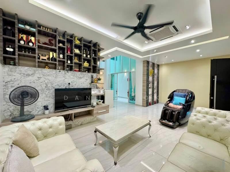RM1.3m! 26x75ft! 5R5B! Move in Condition Delora Bandar Bukit Raja Klang 2.5 Sty Superlink House - 2