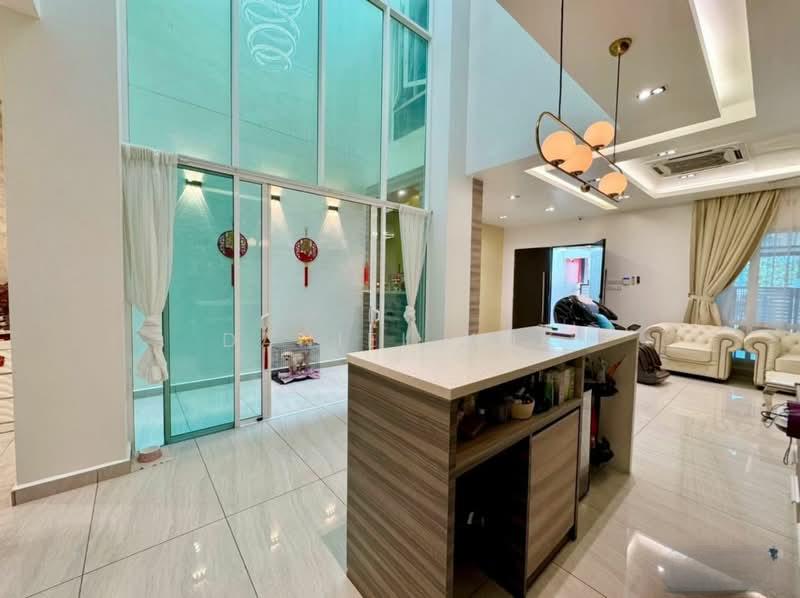 RM1.3m! 26x75ft! 5R5B! Move in Condition Delora Bandar Bukit Raja Klang 2.5 Sty Superlink House - 3