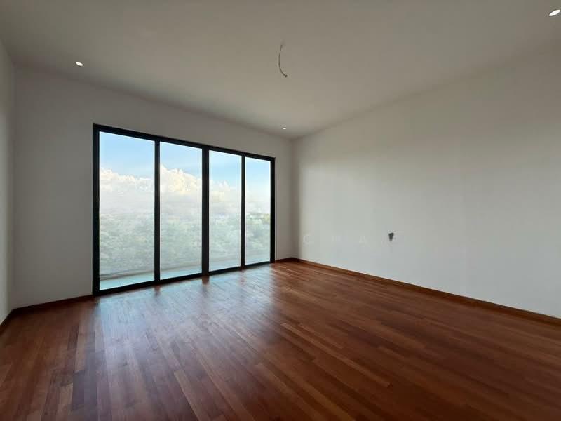 The Canal Garden South, Horizon Hills - 3