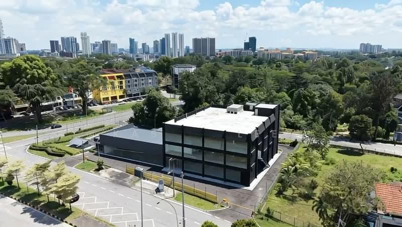 JB Town Larkin Jalan Tun Abdul Razak - 2