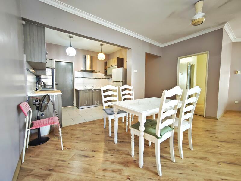 Marina Bay Condominium - 4