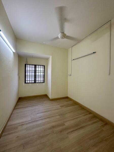 Taman Pengkalan Barat - 5