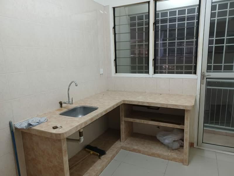 Gurney Park Condominium - 3