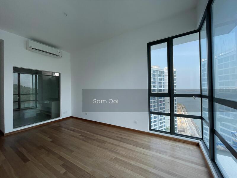 Queens Residences Q1 @ Queens Waterfront - 3