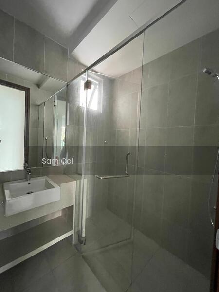 Queens Residences Q1 @ Queens Waterfront - 5