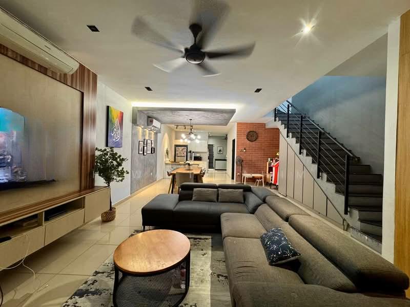 Bangi Avenue - 5
