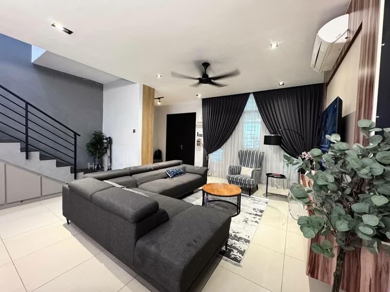 Bangi Avenue - 3