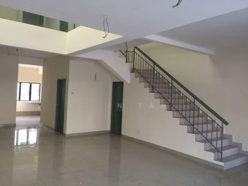 Lakeside Residences - 1