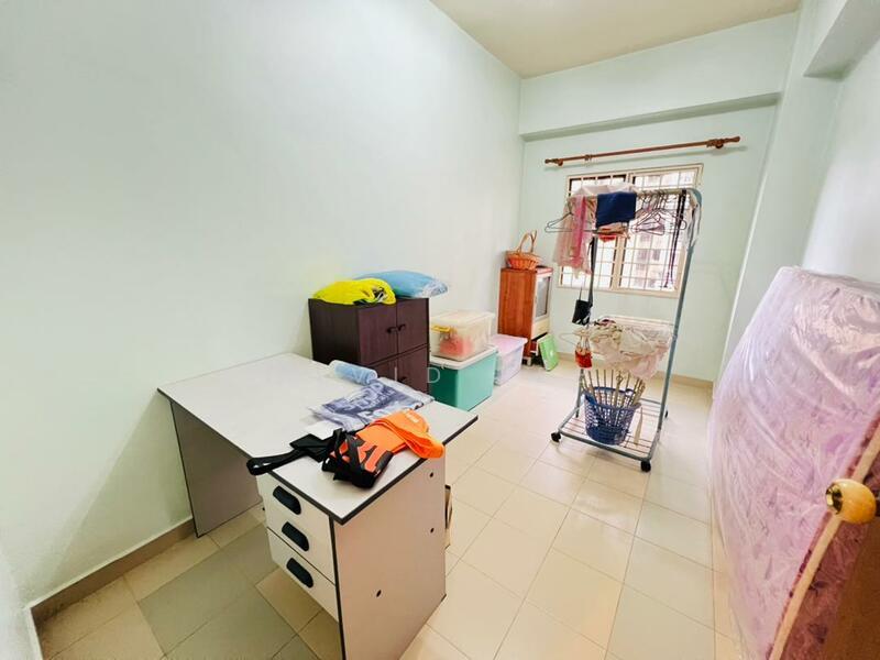 Prima Saujana - 3