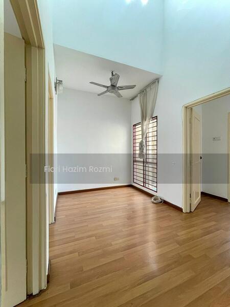 Taman Pinggiran USJ 1 - 5