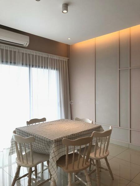 Service Residence @ Landmark Residence 1 - 3