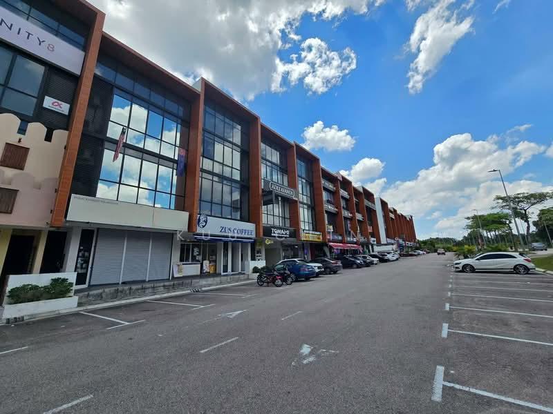 Business Boulevard @ Central Park - 4