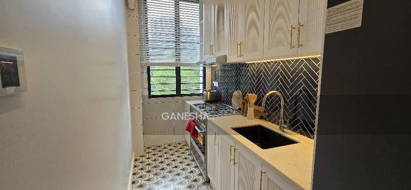 The Rafflesia @ Damansara Perdana - 2