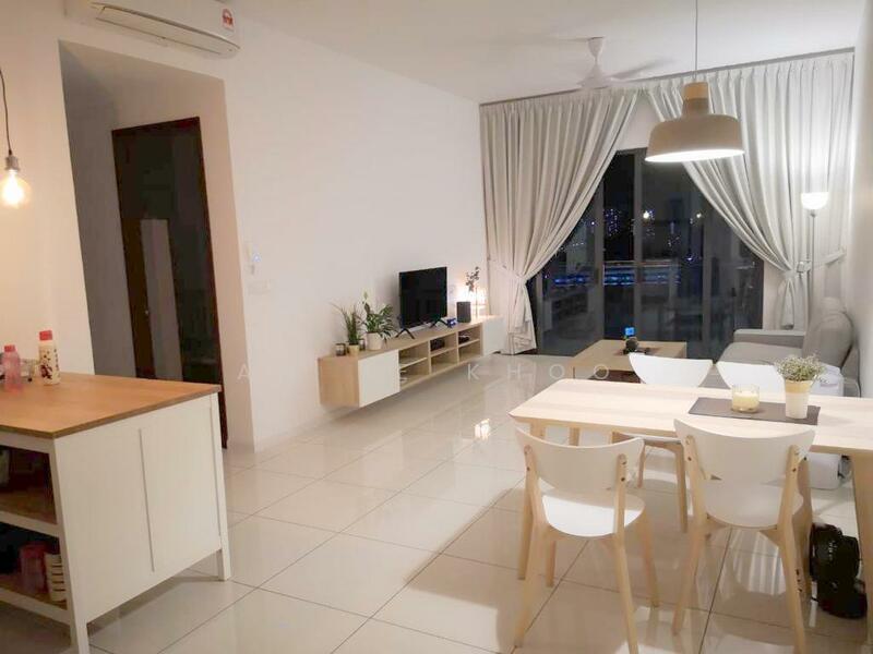 Queens Residences Q1 @ Queens Waterfront - 2