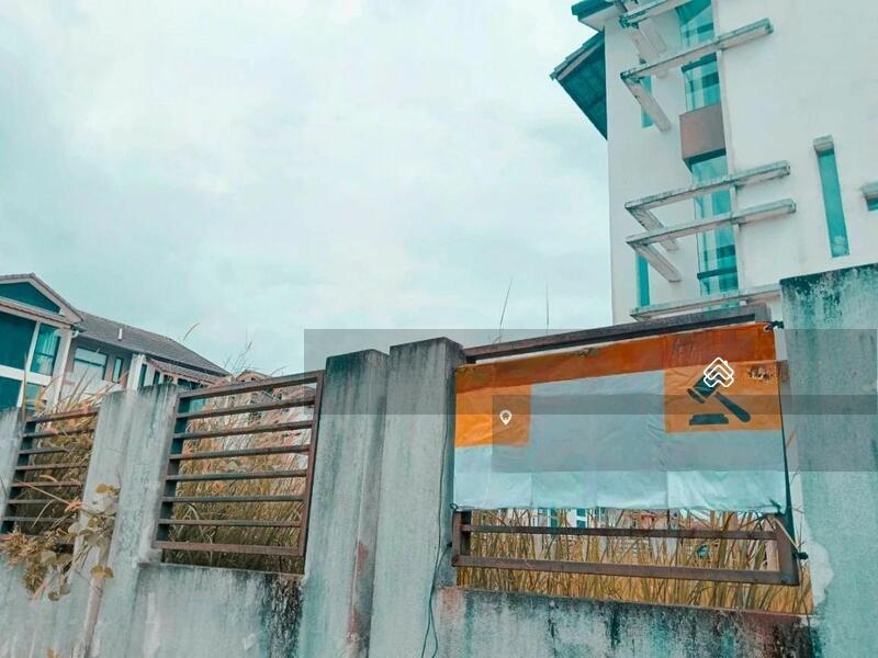 Bungalow at Bandar Country Homes - 2