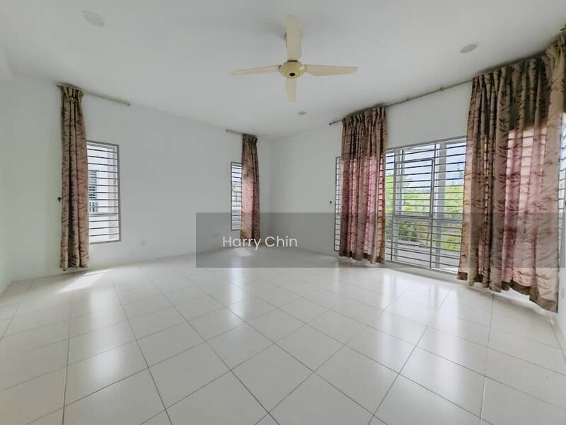 2 Storey terrace, end lot - 2