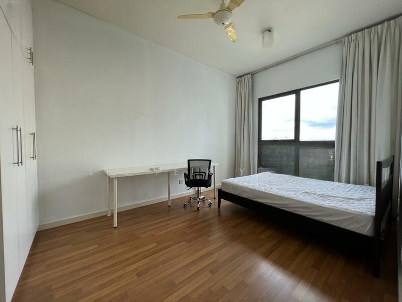 A'Marine Condominium - 4