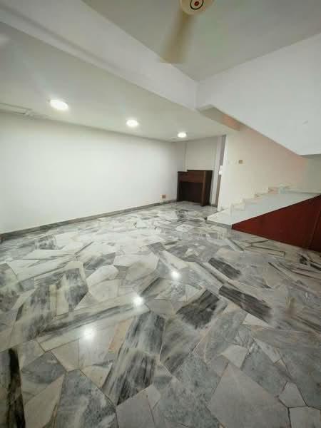 Bandar Menjalara - 1