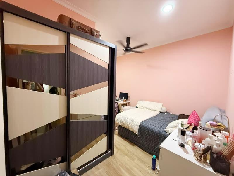 Anggun, Setia Alam Double Storey House - 4