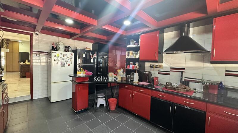 Bungalow at Bukit Pantai - 3