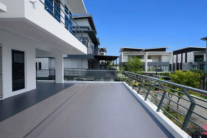 Perdana Lakeview East - 3