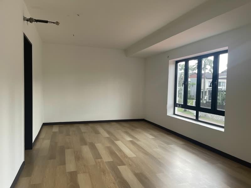 Bungalow at Damansara Idaman - 2